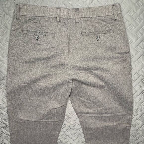 Old Navy Gray Men's Pants - Picture 6 of 6